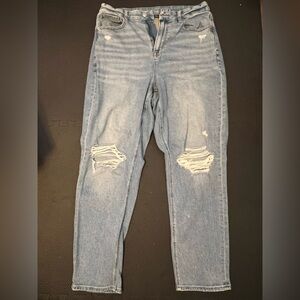 AE curvy mom jean